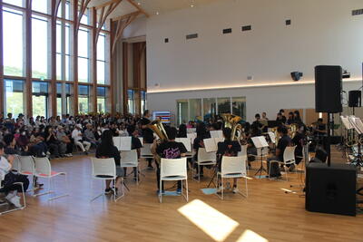 吹奏楽部の演奏